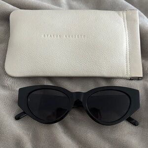 Status Anxiety Black Visceral Sunglasses - Black
